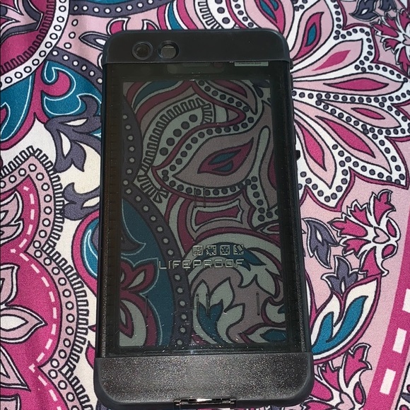 Lifeproof IPhone 6+ case - Picture 1 of 1